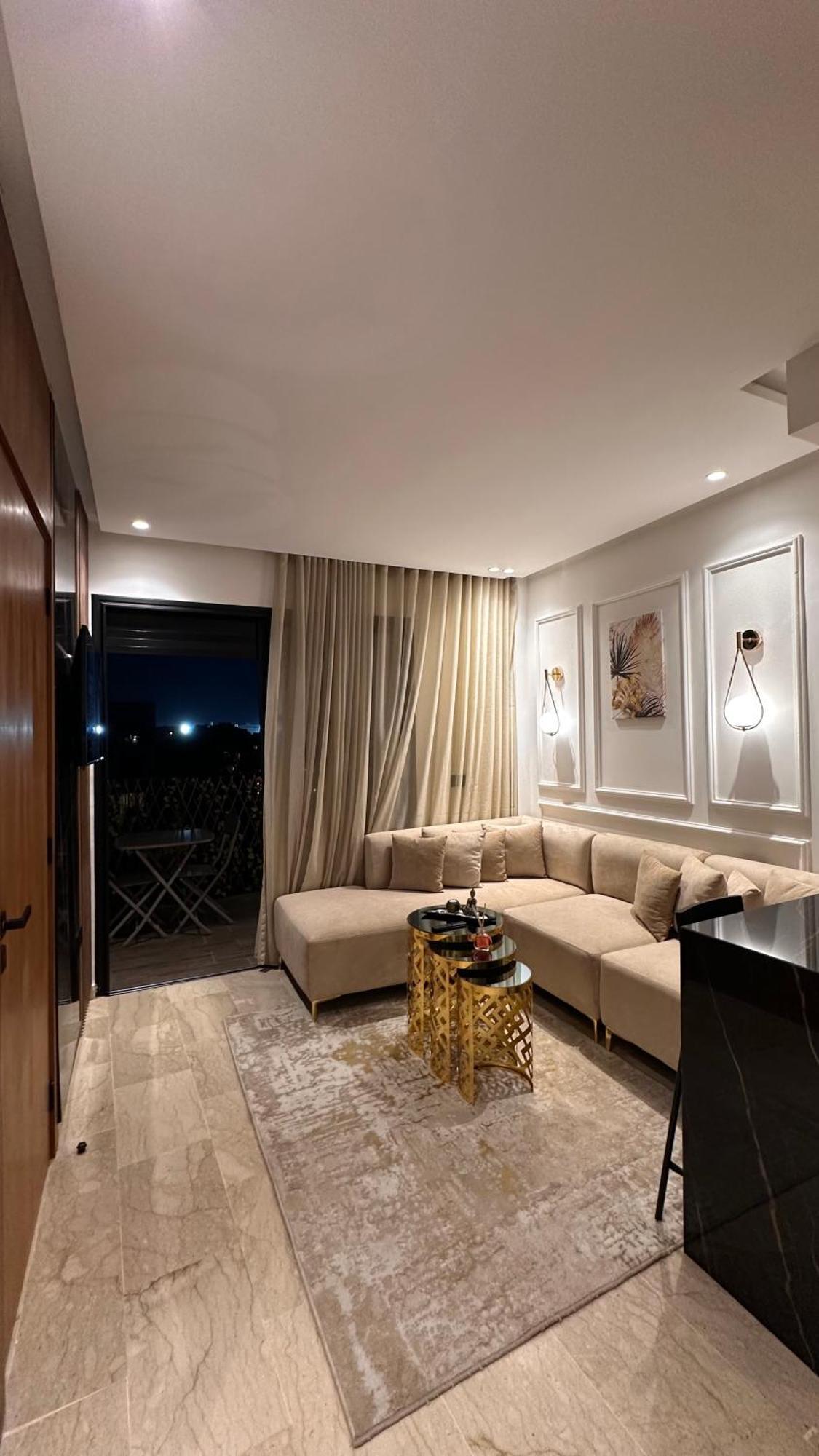 Dynasty Estate, Avec Terrasse Et Vue Sur Twin Center *